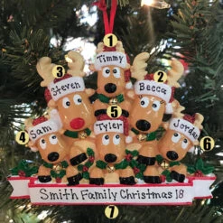 Reindeer Family Of 6 Personalized Christmas Ornament -Christmas Decor Shop apitnwuky 46058.1646091887