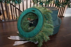 Village Lighting Deluxe Door Saver For Christmas Wreaths V-11101-DLX