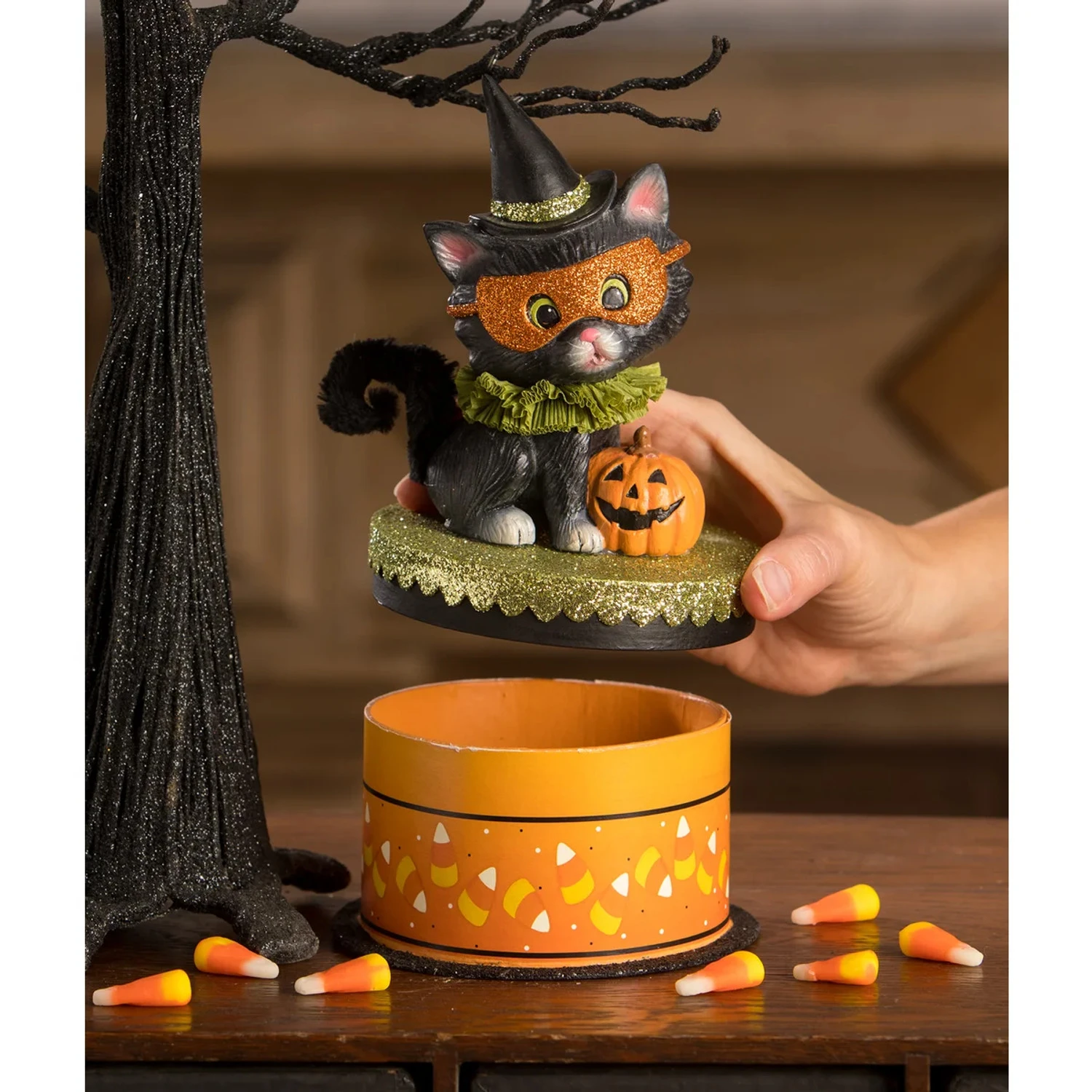 Bethany Lowe 8" Halloween Kitty Binks On Box Vintage Halloween Decoration TL3355 3 Bethany Lowe 8" Halloween Kitty Binks On Box Vintage Halloween Decoration TL3355 - Image 3